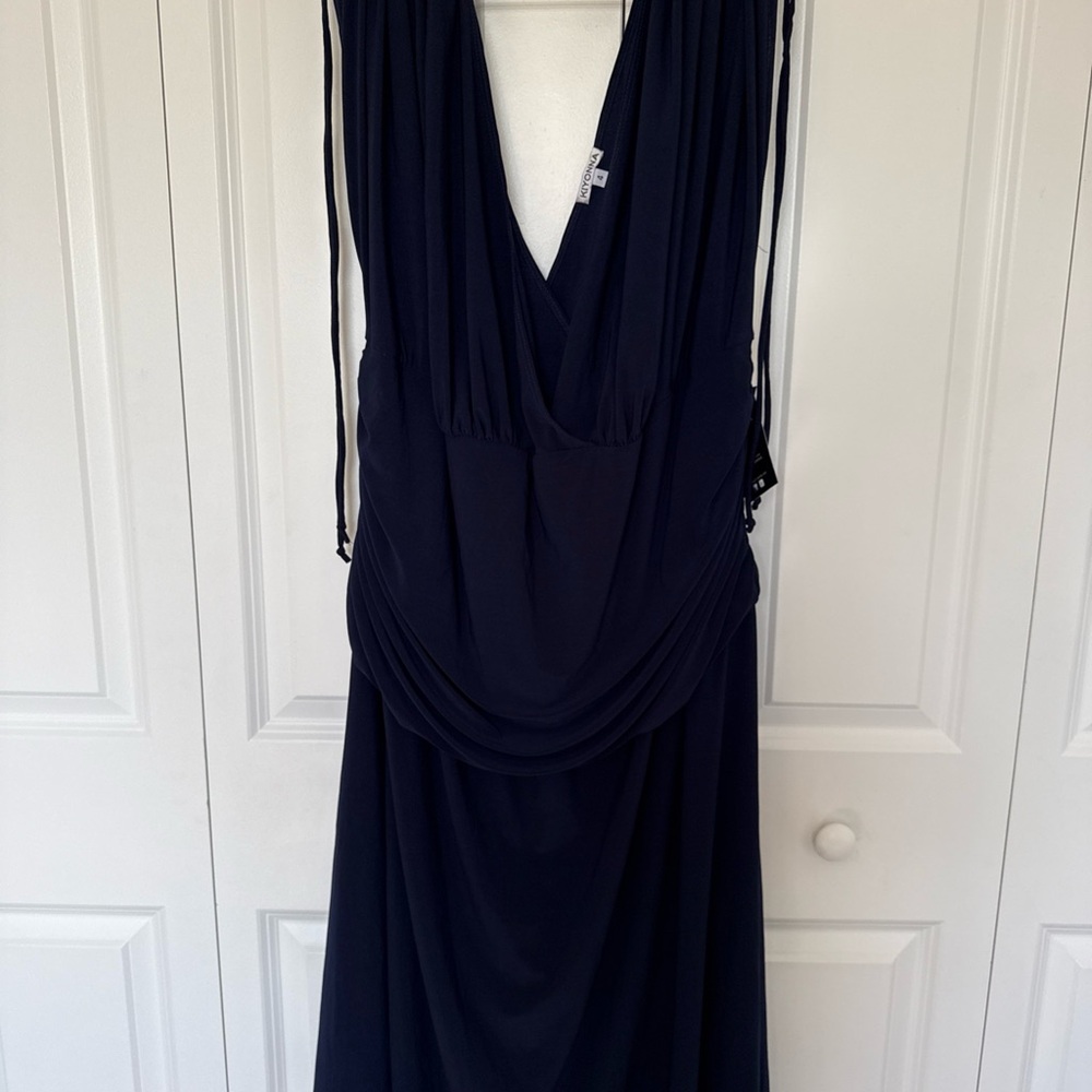 NWT Kiyonna Plus Size Navy Blue Short Dress Sz 4X Ruched Shoulders V-Neckline - Picture 2 of 13